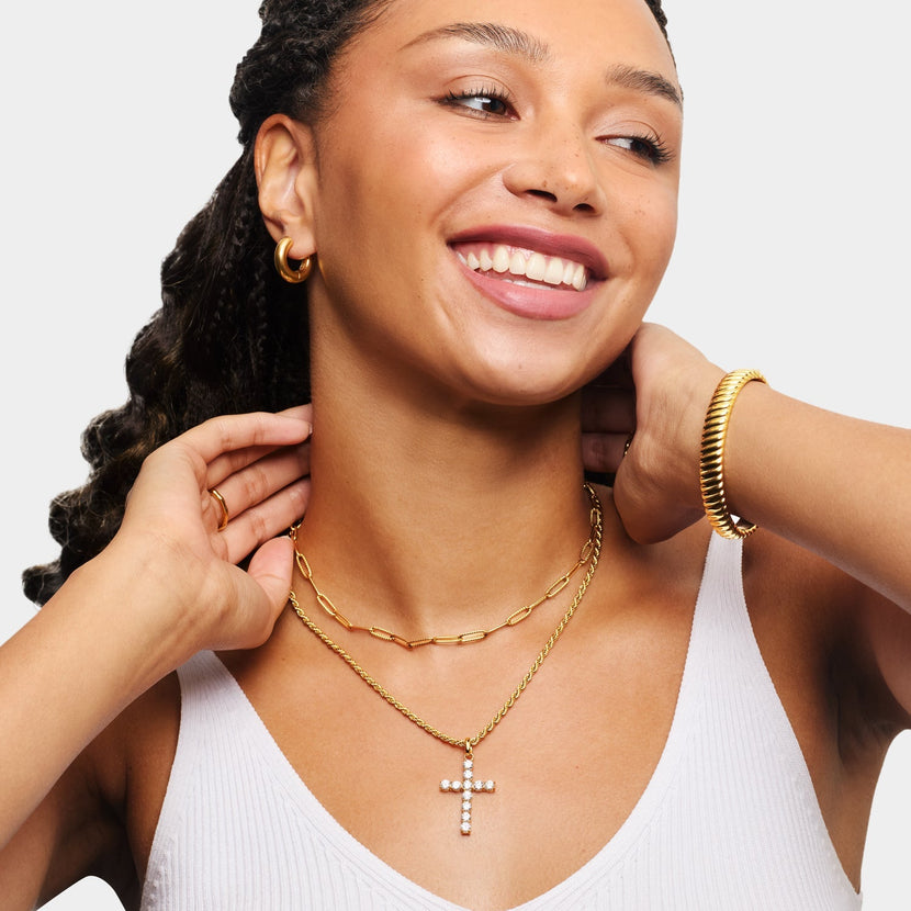La Croix Crystal Cross Necklace (Gold)