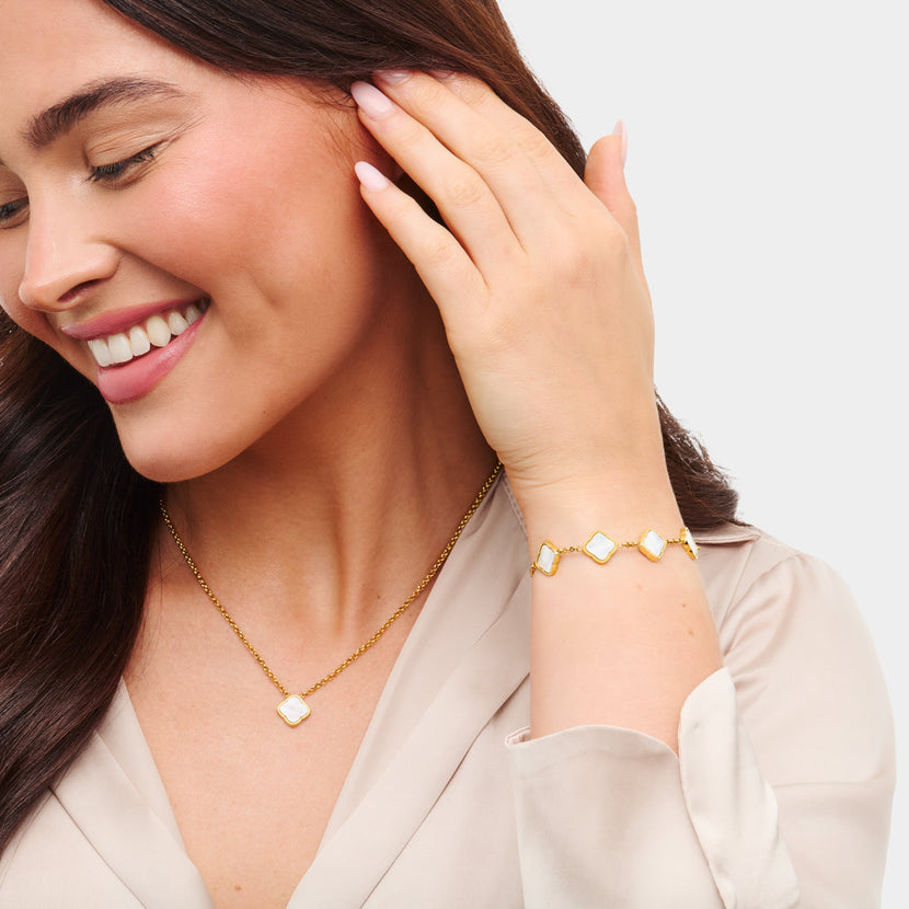 Pearl Clover Necklace & Bracelet Set (Gold)