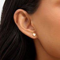 Fine Mini Pearl Clover Studs (Gold)