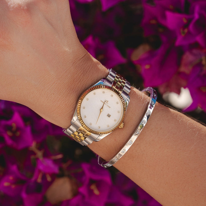 JT - Crystal Heart Bangle (Silver)