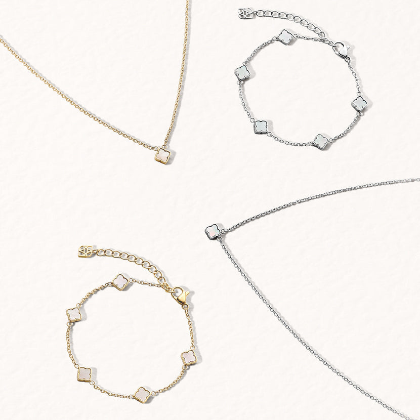 Mini Pearl Clover Necklace (Gold)