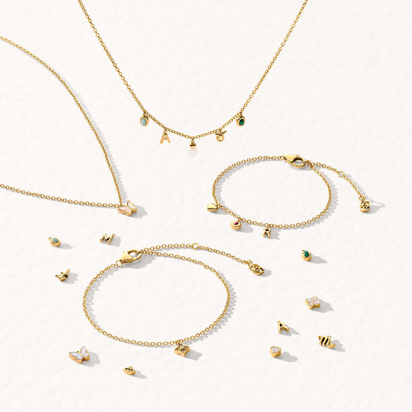 Made Mine Fine Charm Necklace (Gold)