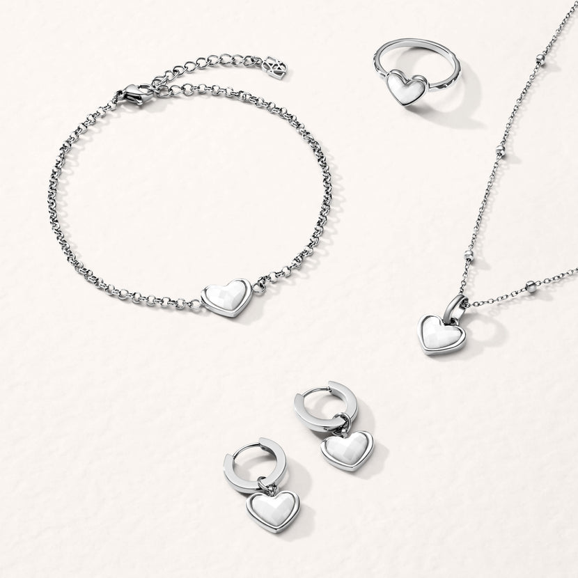 White Quartz Heart Ring (Silver)