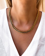 Curb Chain Necklace 18 in (Gold)