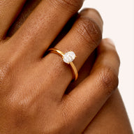 Oval Cut Solitaire Ring 1ct (Gold)