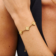 Molten Clover Custom Name Bracelet (Gold)