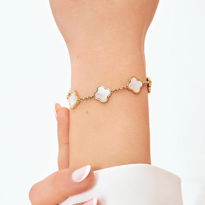 Crystal Heart Bangle & Multi Pearl Clover Bracelet Set (Gold)