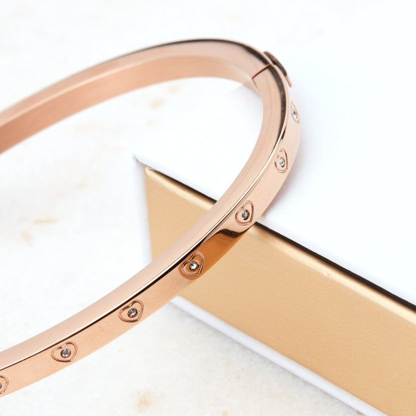 JT - Crystal Heart Bangle (Rose Gold)