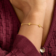 Fine Mini Fluted Multi Clover Bracelet (Gold)