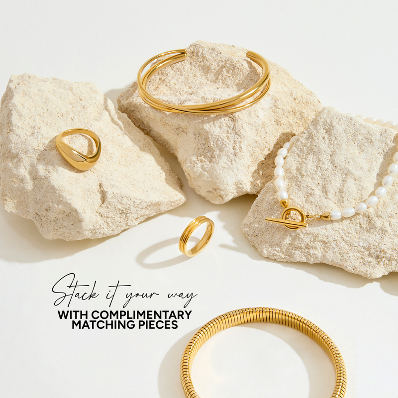 Stretch Bangle (Gold)