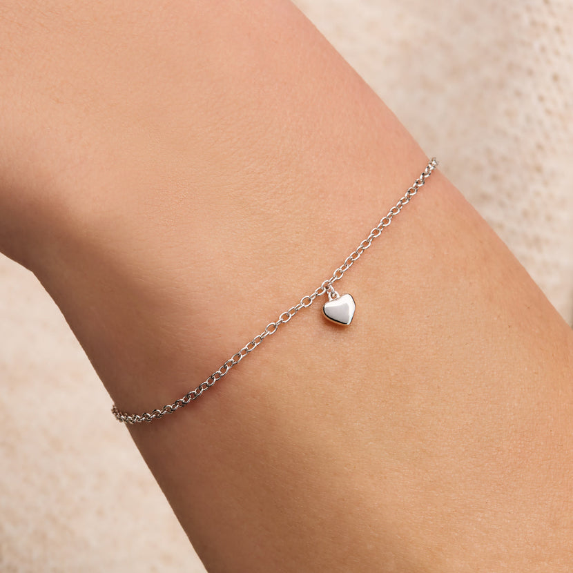Fine Molten Heart Bracelet (Silver)