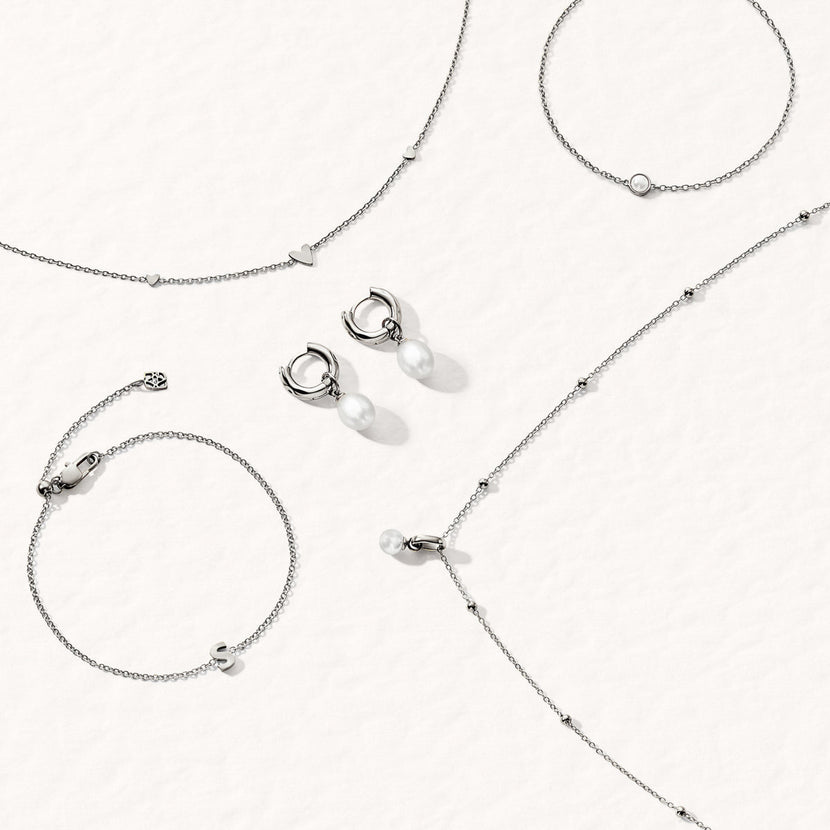 Mini Pearl Necklace Bridesmaids Gift Set (Silver)