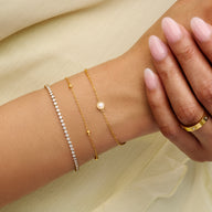 Mini Pearl Bracelet Bridesmaid Gift Set (Gold)