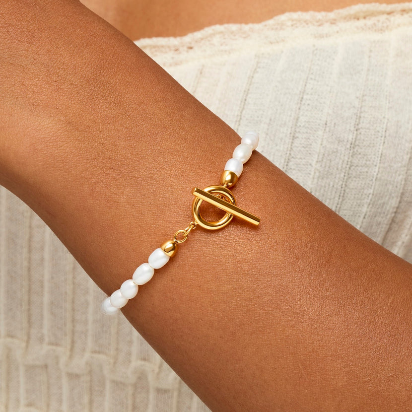 T-bar Pearl Bracelet (Gold)