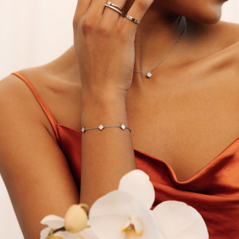 Mini Pearl Clover Necklace & Bracelet Set (Silver)