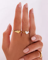 Heart Moonstone Ring (Gold)