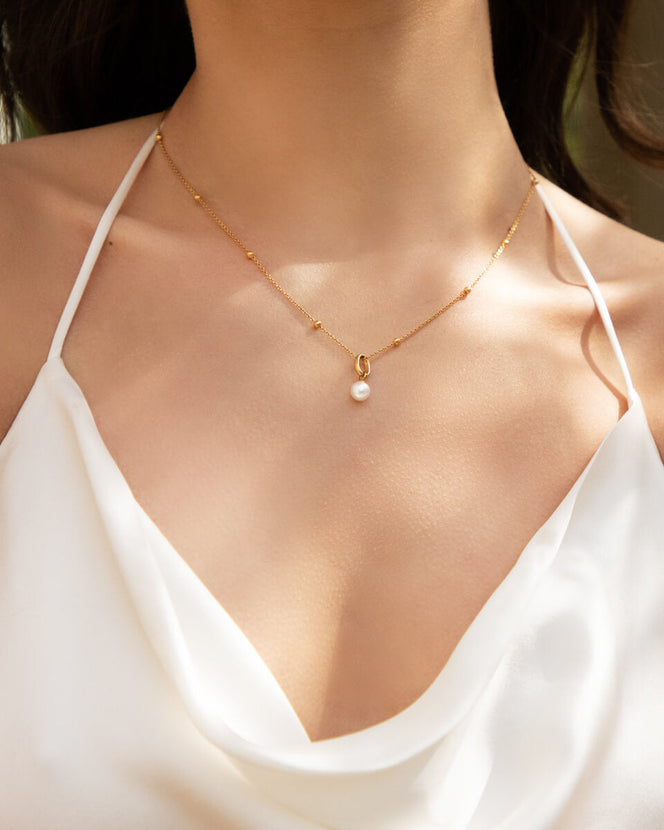 Mini Pearl Necklace (Gold)